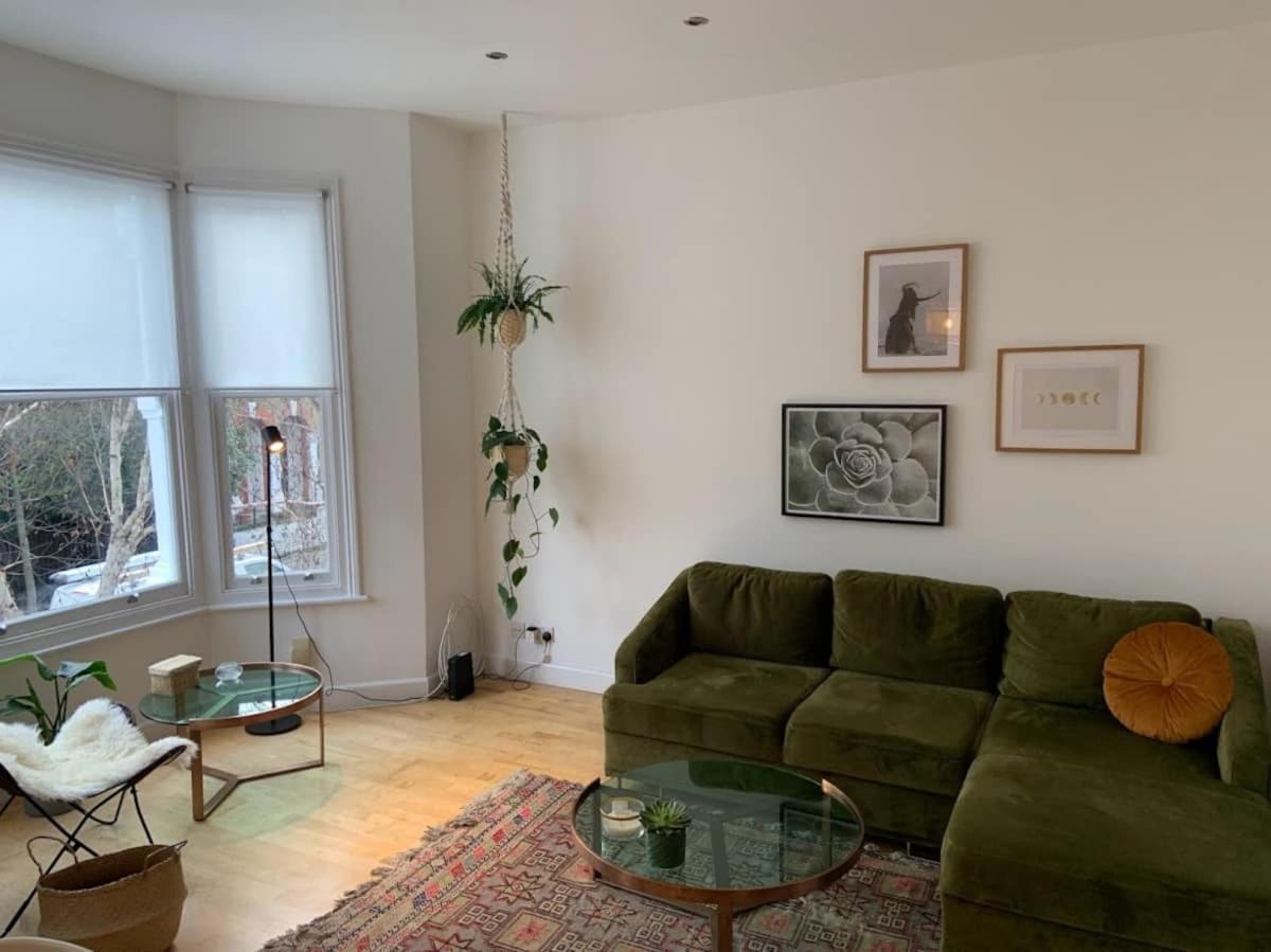 Lovely Spacious 1-Bedroom Flat In Tufnell Park Close To Central London Exterior foto
